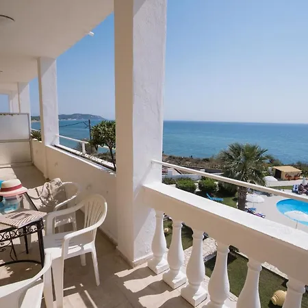 Ananias Lägenhetshotell Agios Georgios (Corfu)
